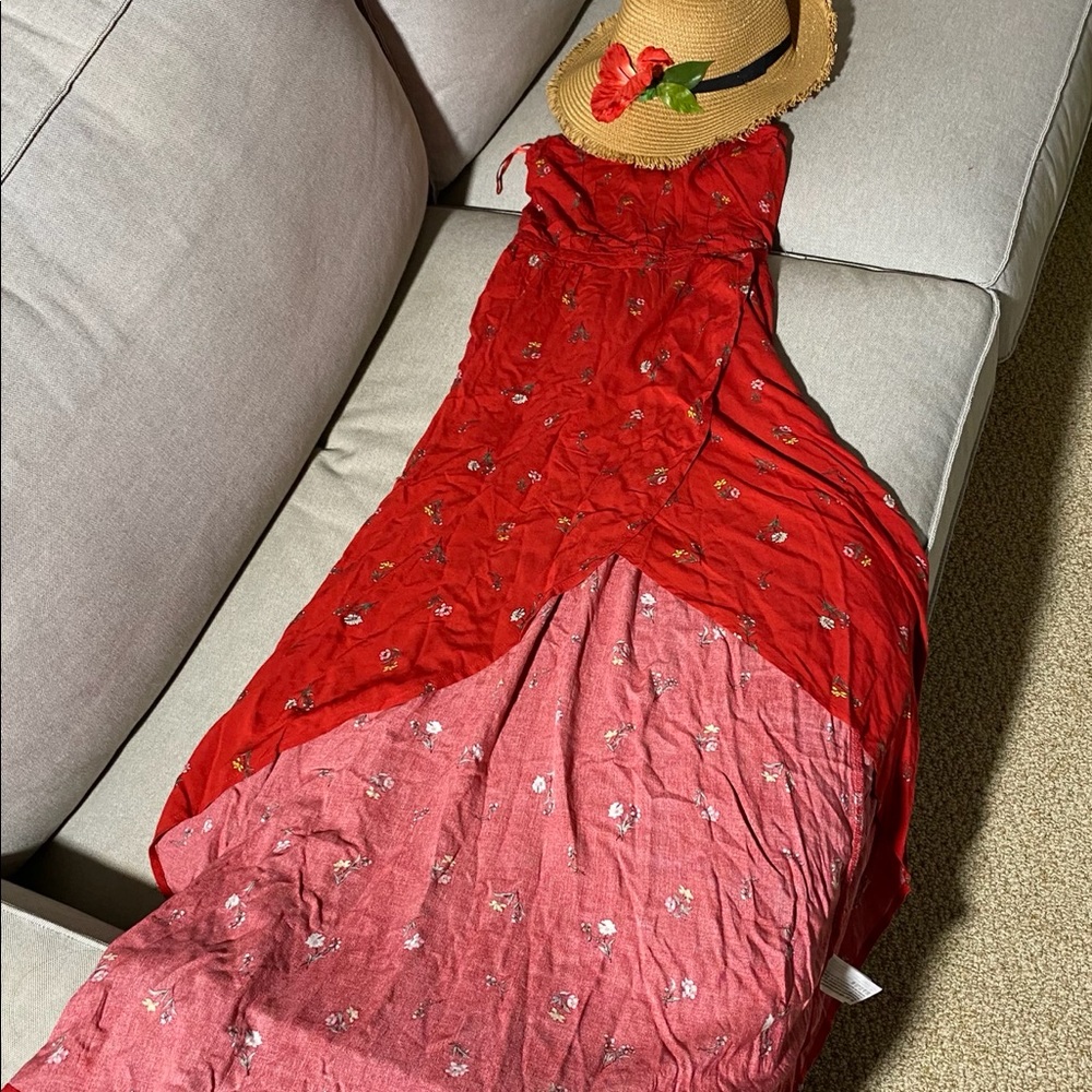 Red dress beach look